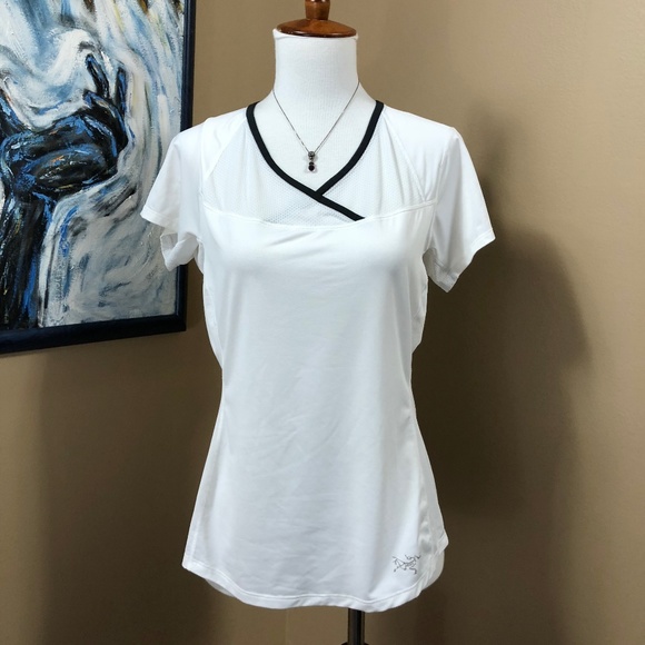 Arc'teryx Tops - Arc'teryx Short Sleeve Shirt